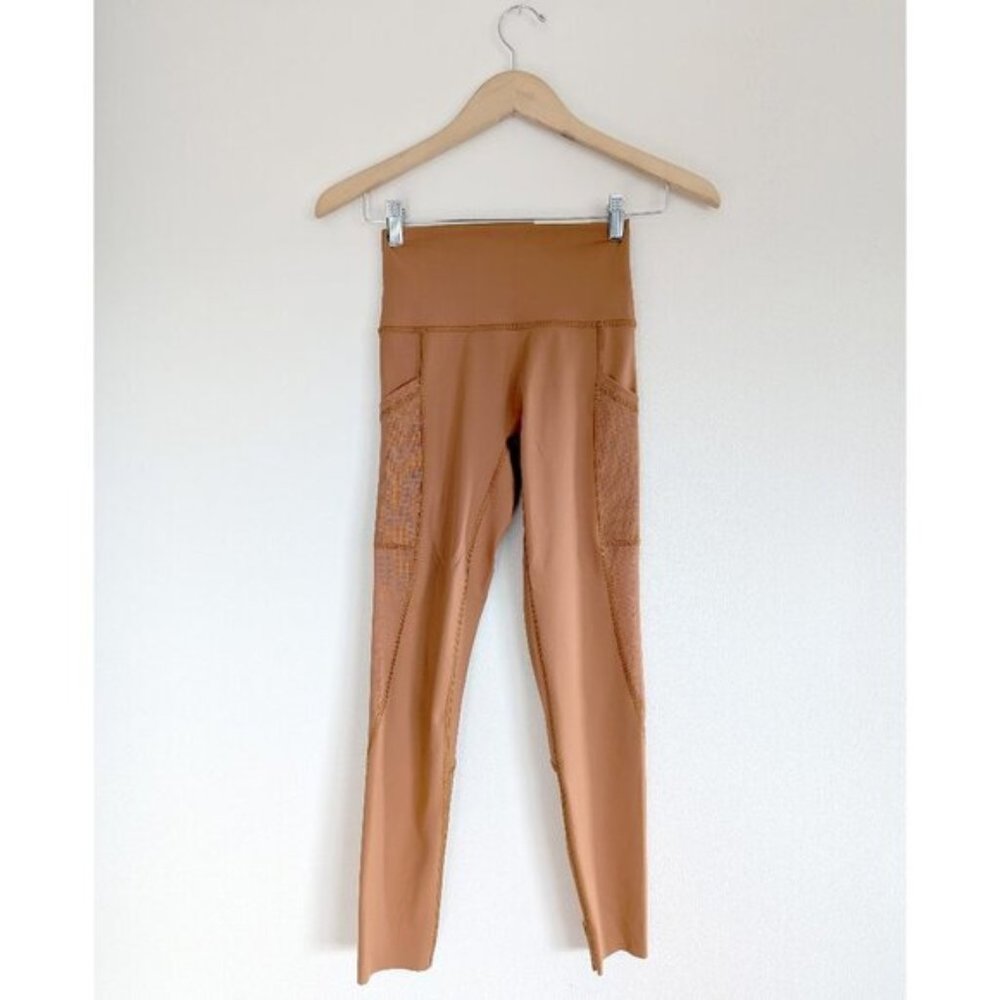 NWT Offline by Aerie Goals 7/8 Hi-Rise Leggings Mesh Pocket Yoga Pants Short